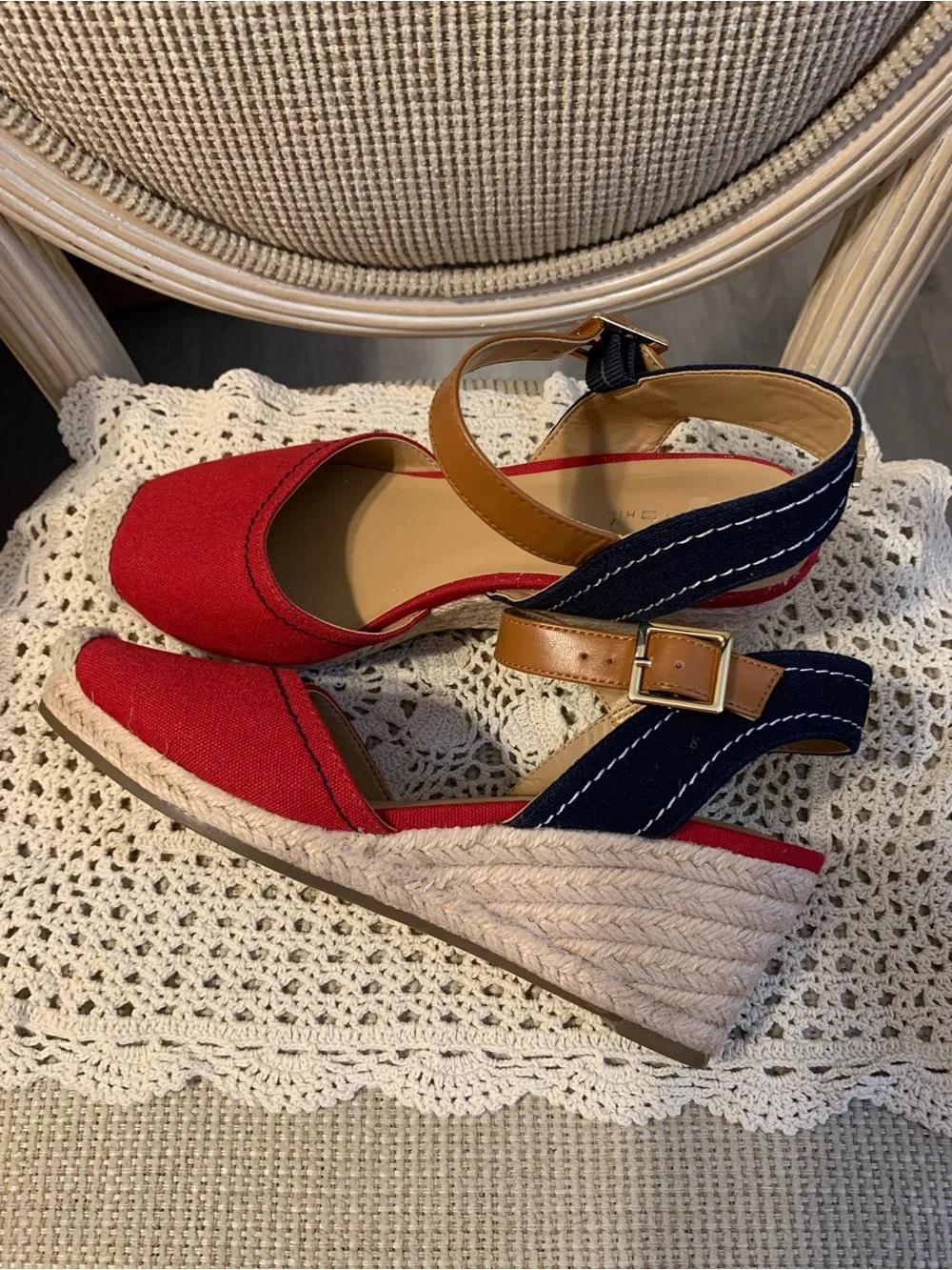 Tommy Hilfiger Red Canvas Nilsa Espadrille Wedge Sandals size 7 1/2